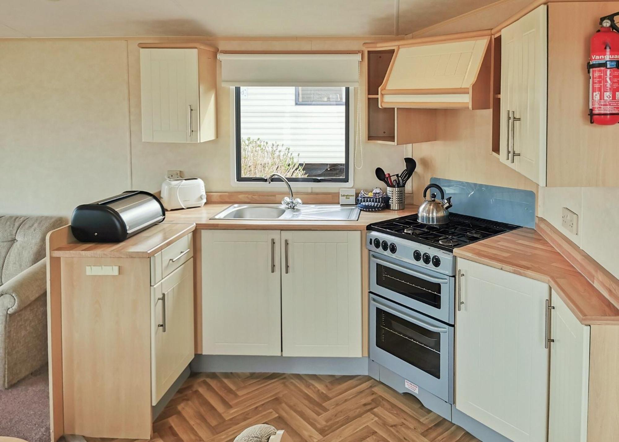 Grondre Holiday Park Clynderwen Extérieur photo